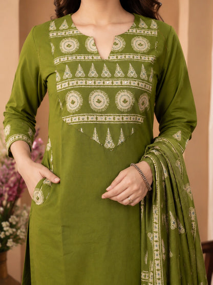 Green Cotton Kurta Set with Pant and Dupatta for Women