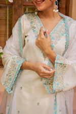 Load image into Gallery viewer, Bul-bul Ivory Embroidered Kurta Set.
