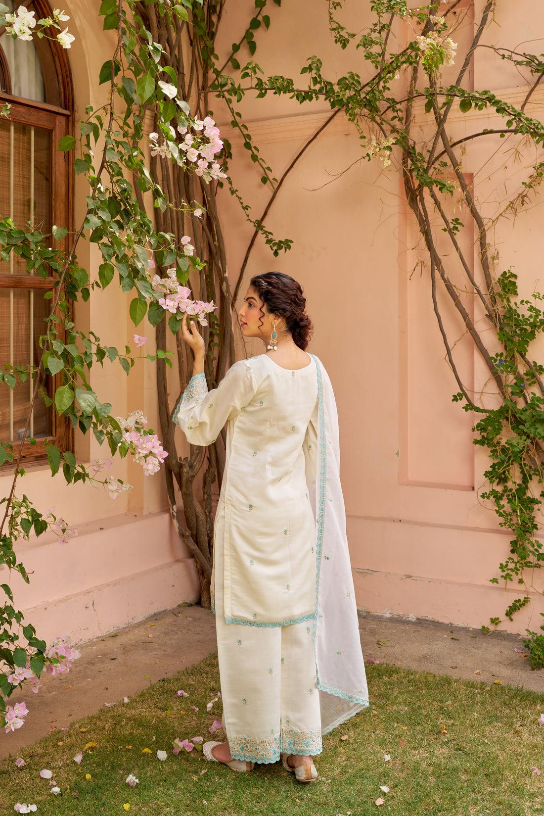 Bul-bul Ivory Embroidered Kurta Set. - Ramya
