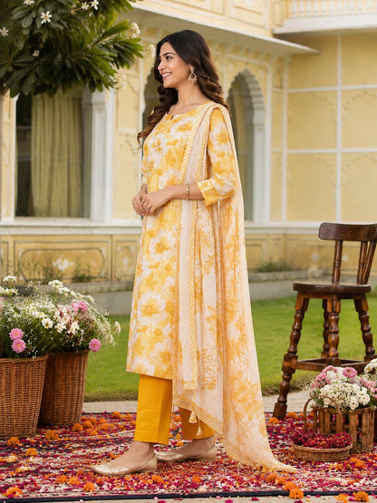 Yellow Cotton Silk Blend Kurta Set for Women with Dupatta