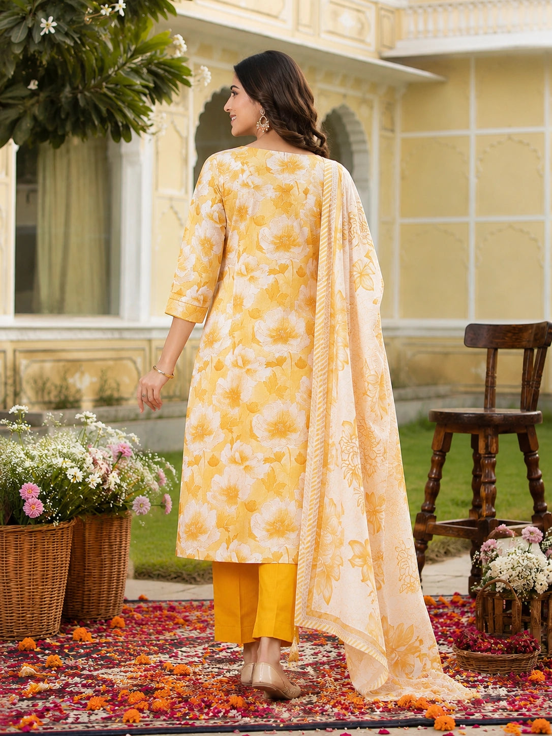 Yellow Cotton Silk Blend Kurta Set for Women with Dupatta